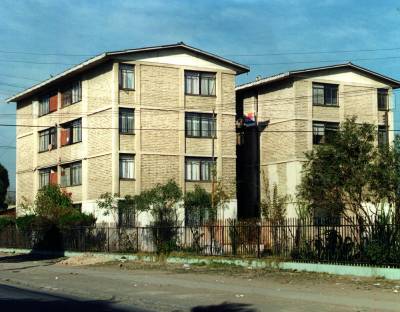 Confined block masonry building