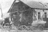 Houses with mud walls and thatch roofs 