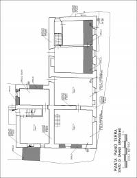 Lower and middle class residential building in rural areas of central Italy