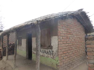 Unreinforced masonry houses made of fired clay bricks