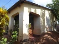 Unreinforced masonry houses made of fired clay bricks