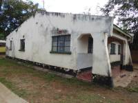 Unreinforced masonry houses made of fired clay bricks