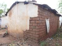 Unreinforced masonry houses made of fired clay bricks